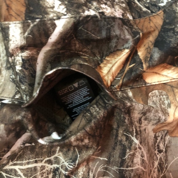 Realtree Edge Hunting Jacket - Picture 7 of 7